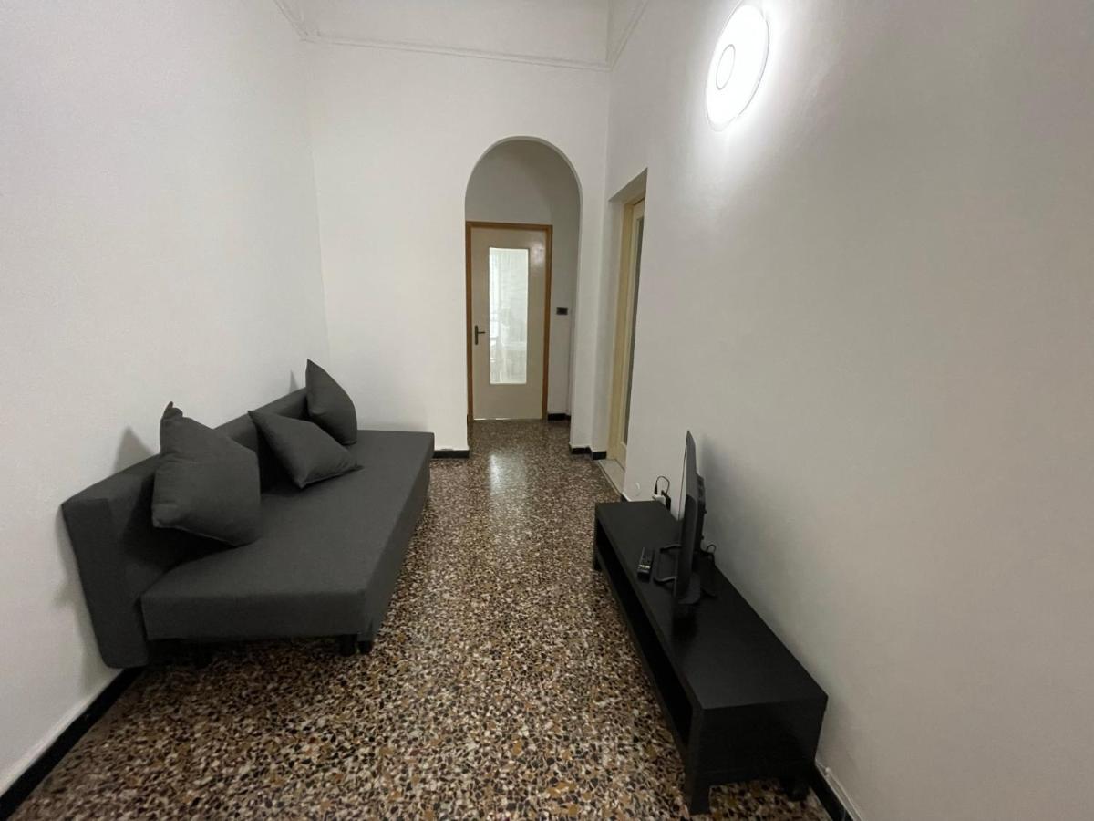 La Finestra Su Savona, Appartamento Centrale Dış mekan fotoğraf
